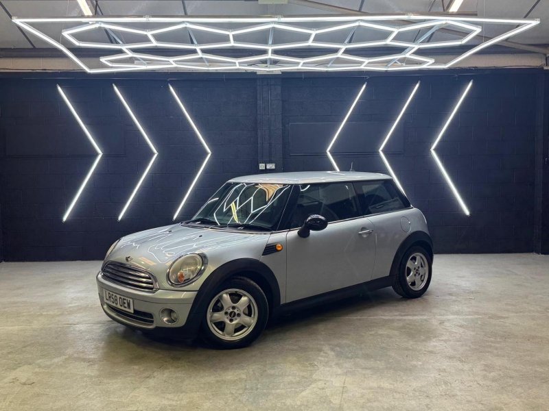 MINI HATCH 1.4 One Steptronic Euro 4 3dr