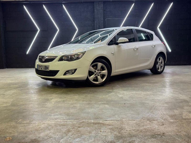 VAUXHALL ASTRA 2.0 CDTi ecoFLEX SRi Euro 5 (s/s) 5dr